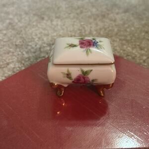 Adorable Rectangular China Trinket Box with Roses and Gold Tone Legs 2.5 inches